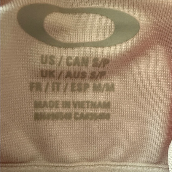 Oakley Fuchsia Performance Tank Top - Picture 2 of 6